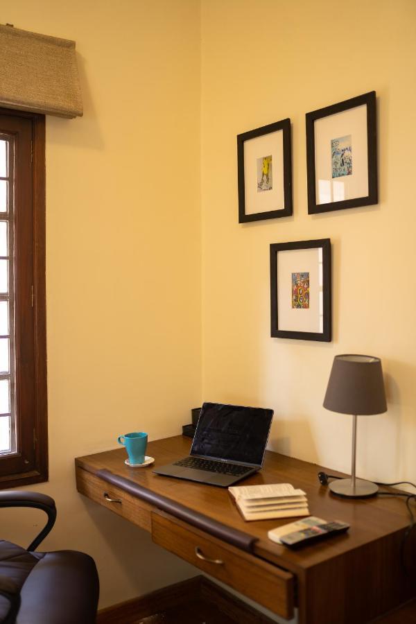 Bed and Breakfast Luho 187 Bangalore Esterno foto